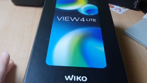 The Cheap "Pixel"? – Wiko View 4 Lite In Review